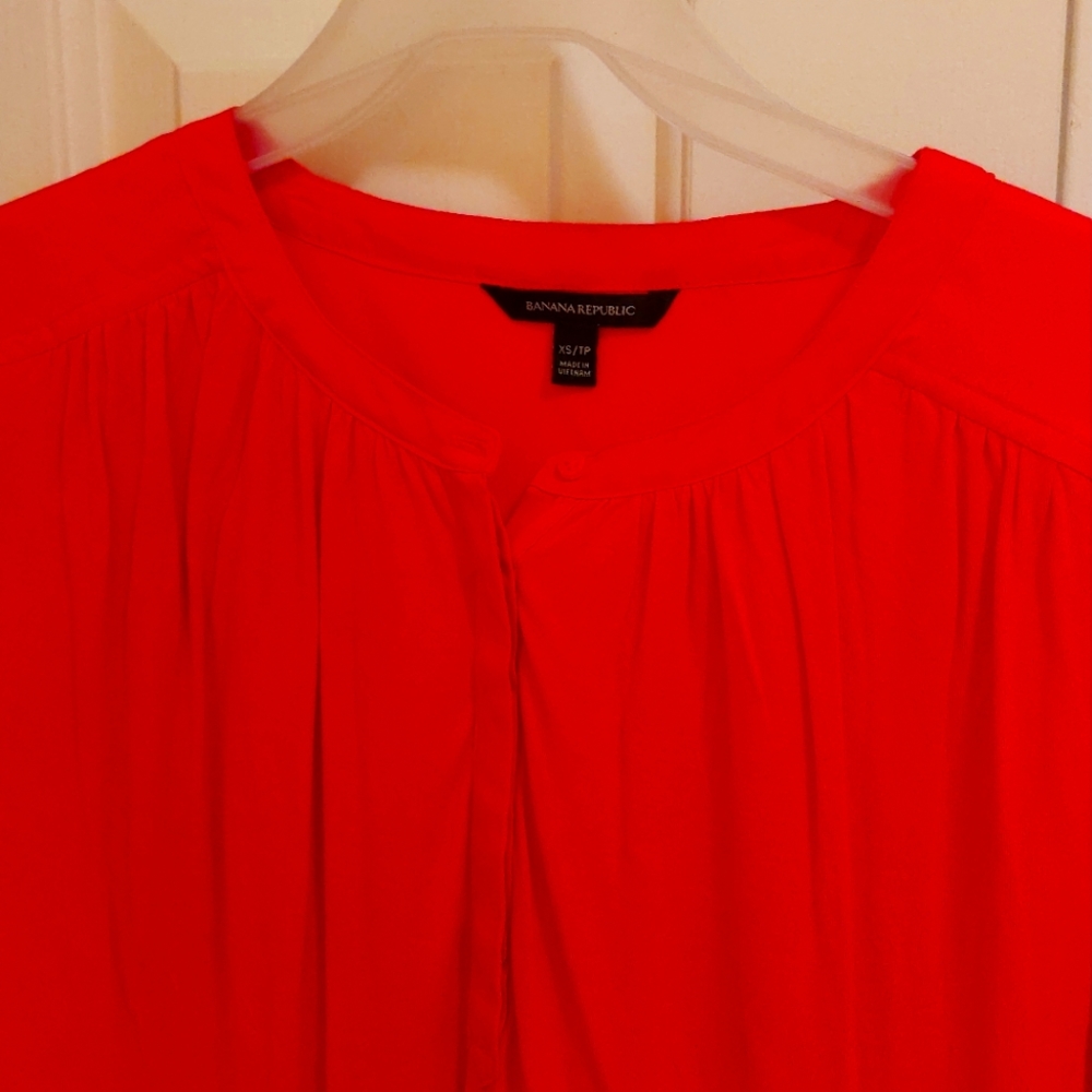 Banana republic cap sleeve top